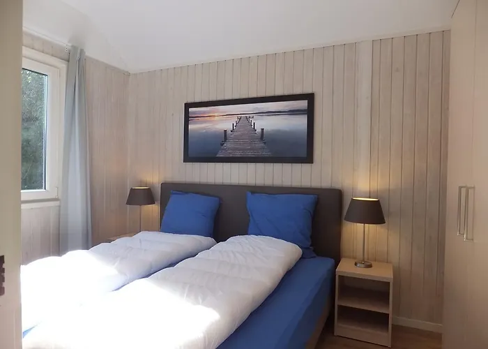 Roompot Eifelpark Kronenburger See Ferienpark