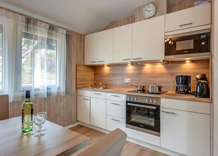 Roompot Eifelpark Kronenburger See