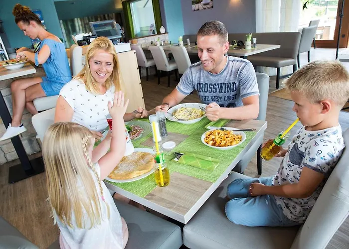 Roompot Eifelpark Kronenburger See Ferienpark Dahlem (Euskirchen)